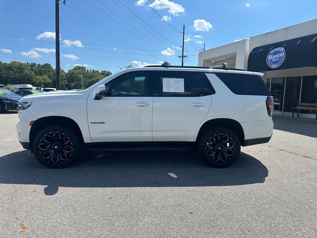 2021 Chevrolet Tahoe Image 2