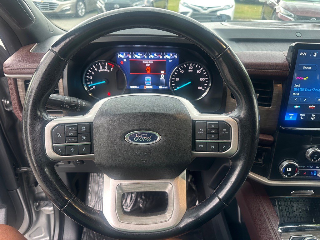 2022 Ford Expedition Image 16