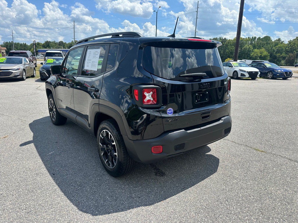 2023 Jeep Renegade Image 3
