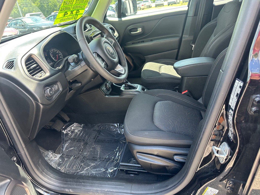 2023 Jeep Renegade Image 11