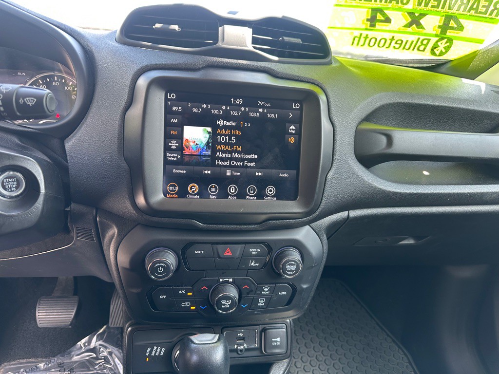 2023 Jeep Renegade Image 15