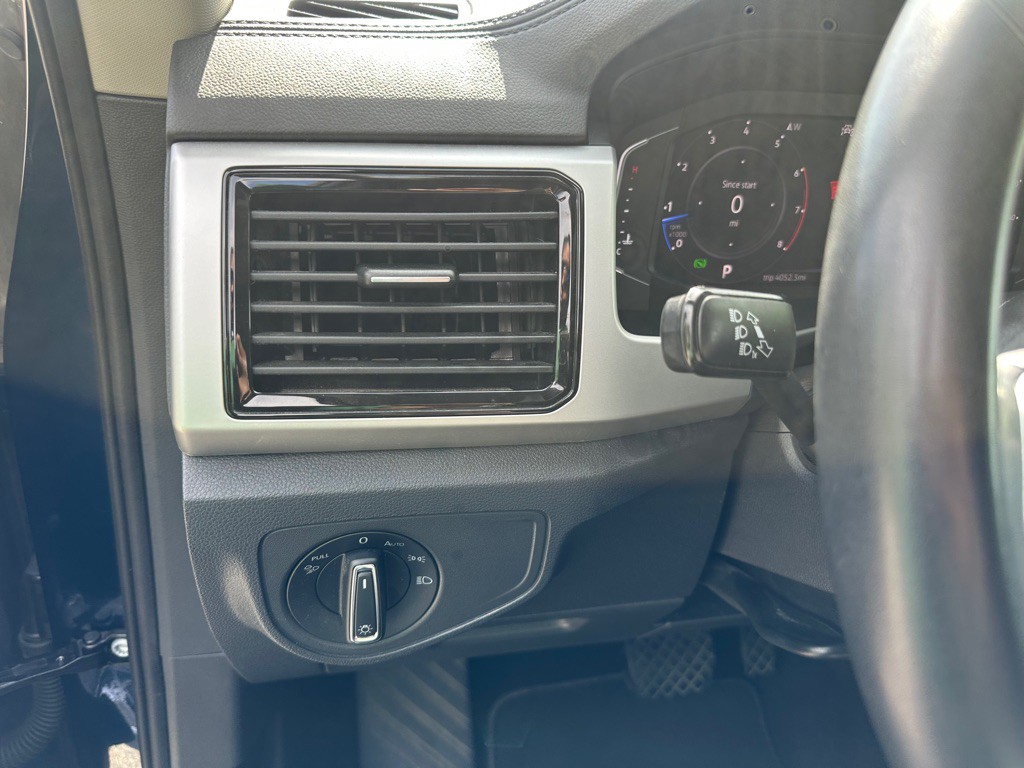 2023 Volkswagen Atlas Image 13