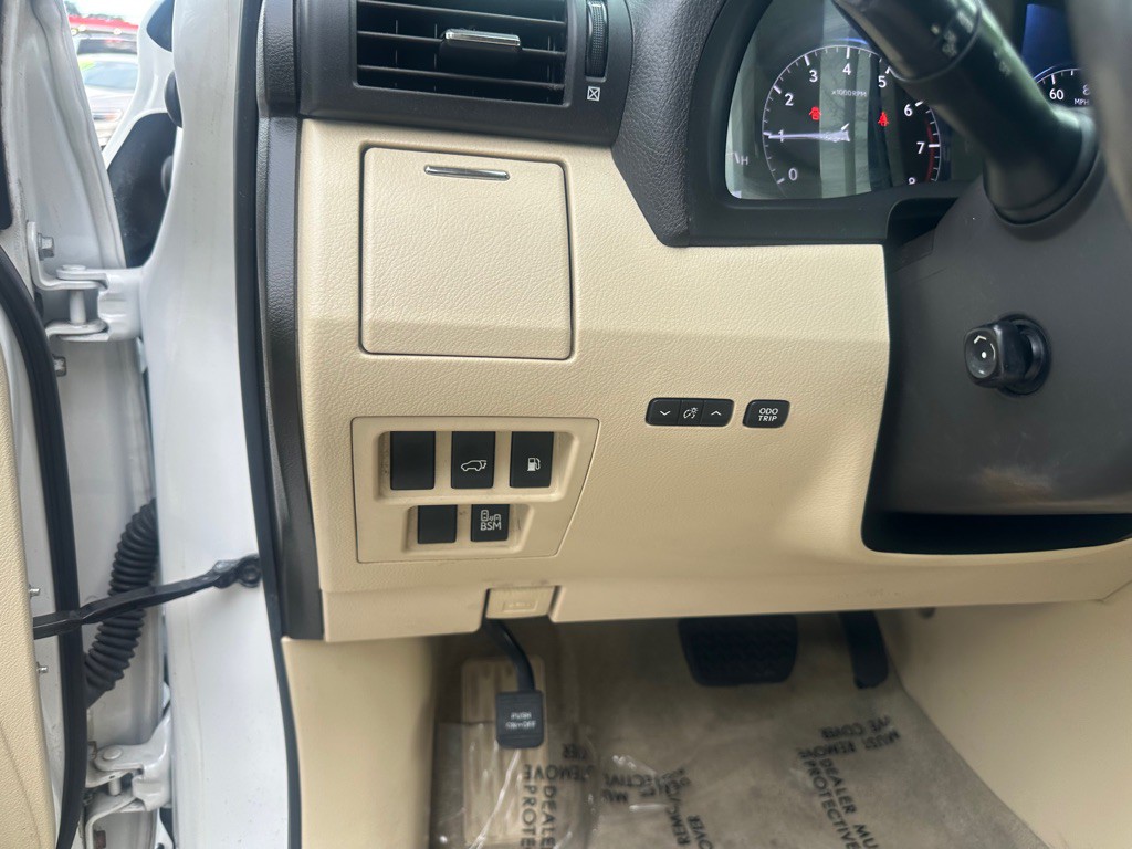 2013 Lexus RX Image 13