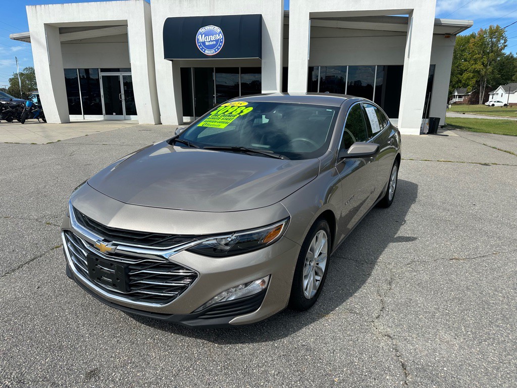 2025 Chevrolet Malibu Image 1