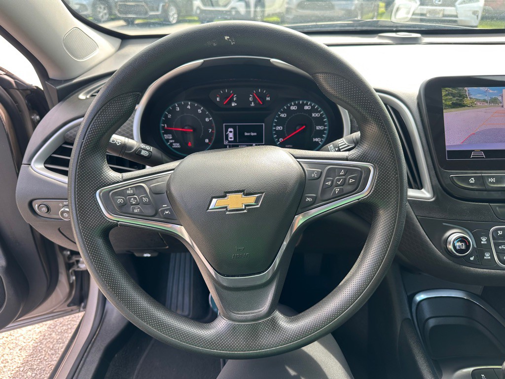 2025 Chevrolet Malibu Image 17
