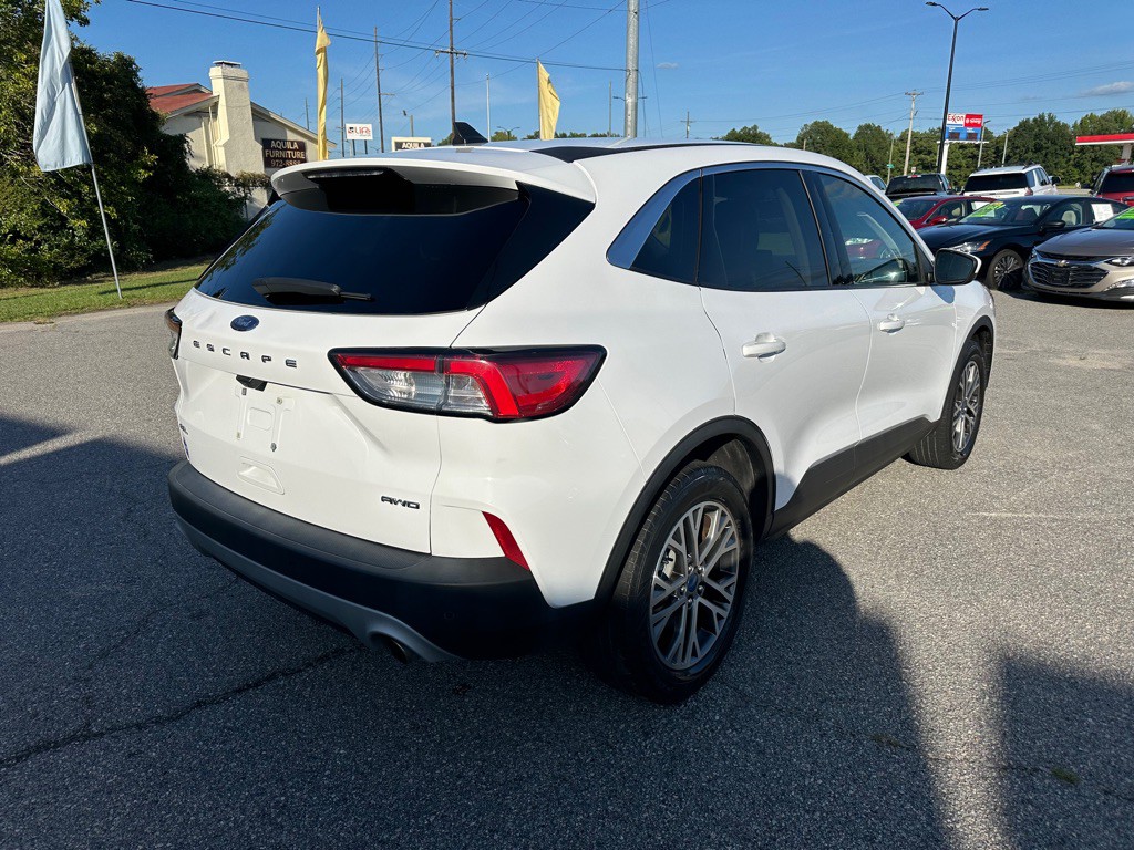 2022 Ford Escape Image 5