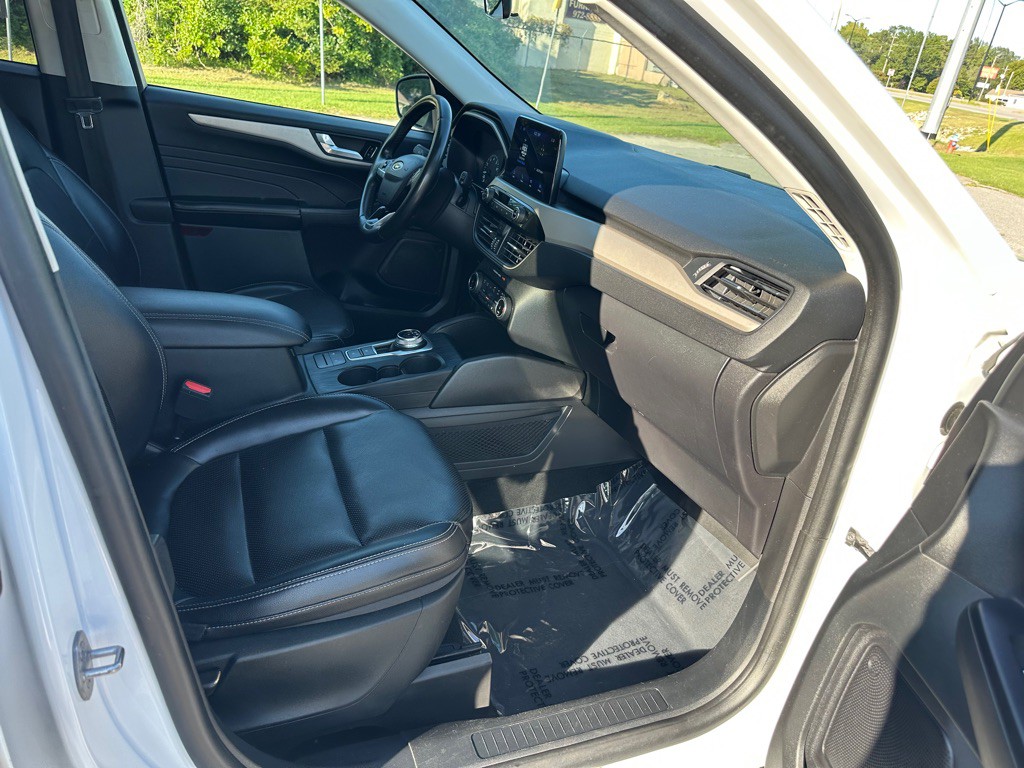 2022 Ford Escape Image 23