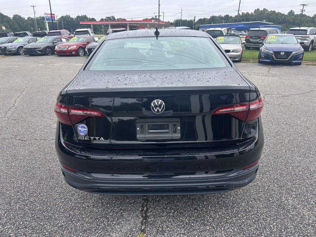 2024 Volkswagen Jetta Image 4