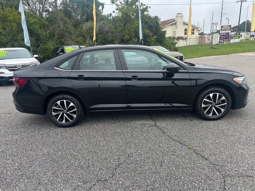 2024 Volkswagen Jetta Image 6