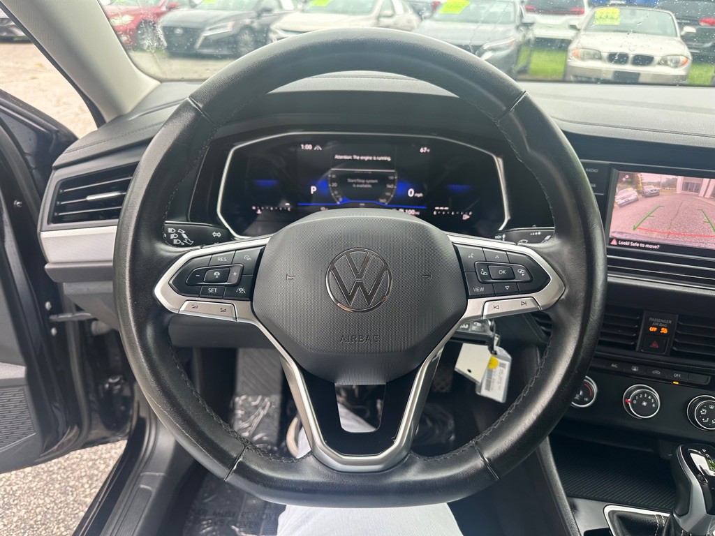 2024 Volkswagen Jetta Image 17