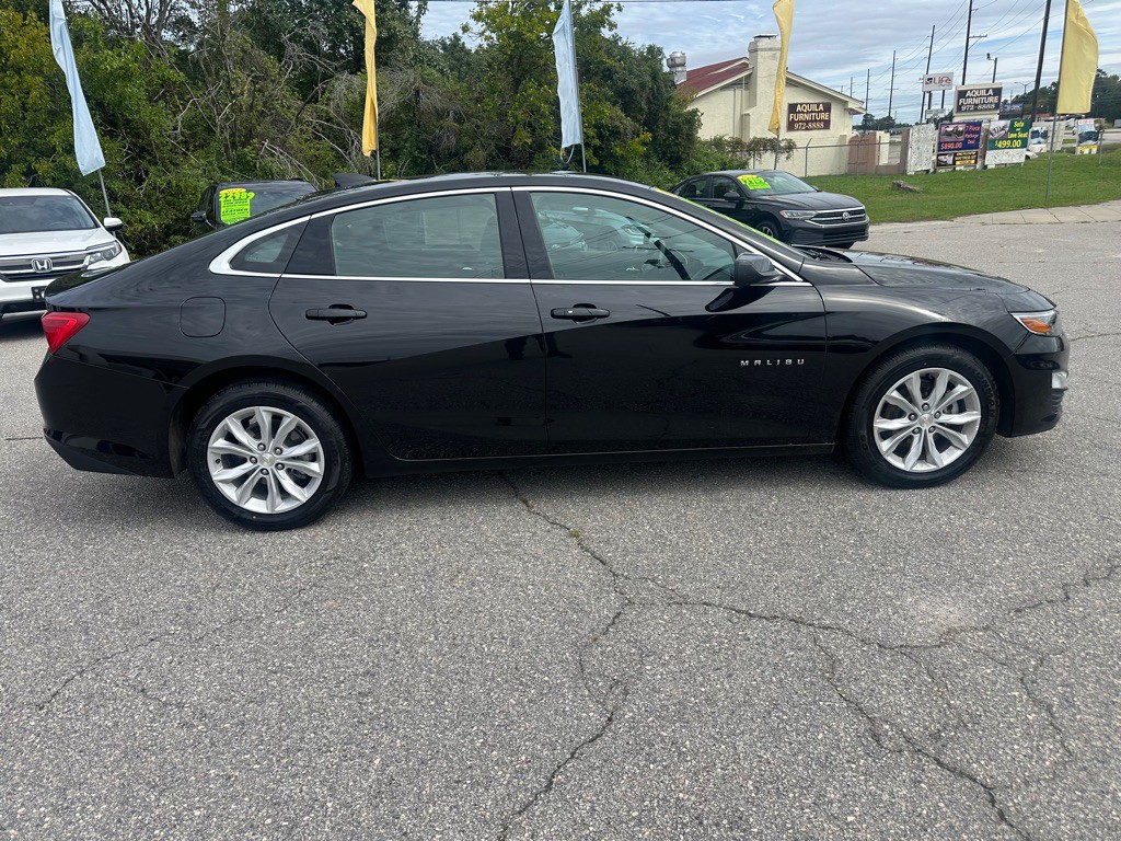 2025 Chevrolet Malibu Image 6