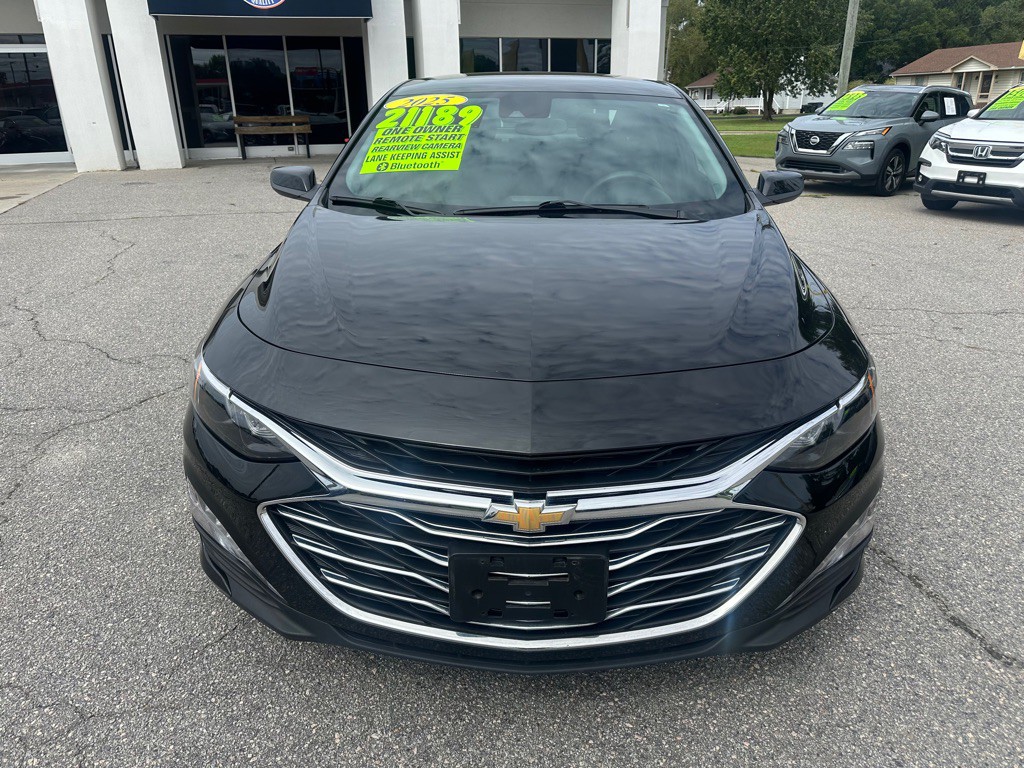 2025 Chevrolet Malibu Image 8