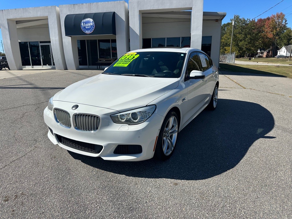 2015 BMW 5 Series Image 1