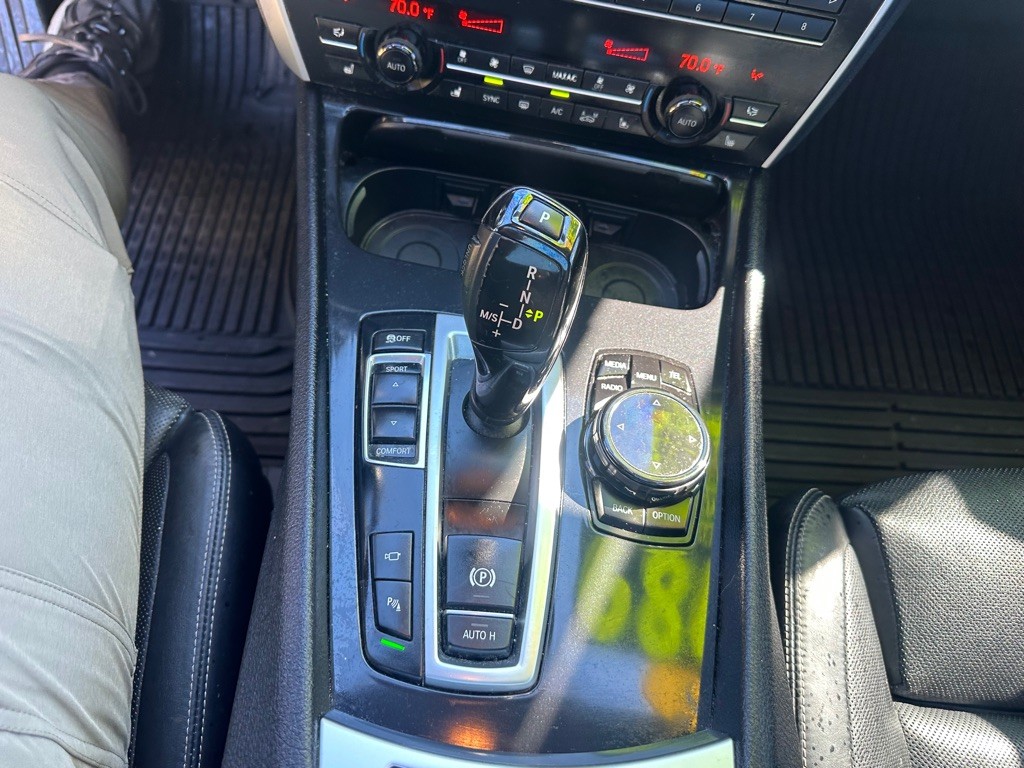2015 BMW 5 Series Image 15