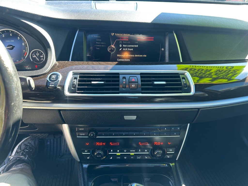 2015 BMW 5 Series Image 16
