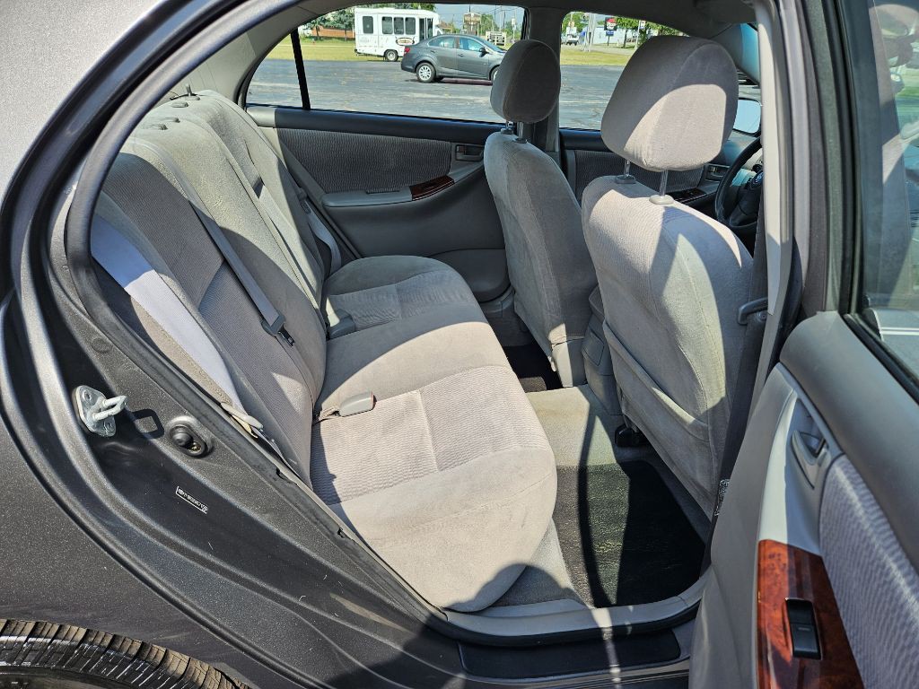 2006 Toyota Corolla Image 12