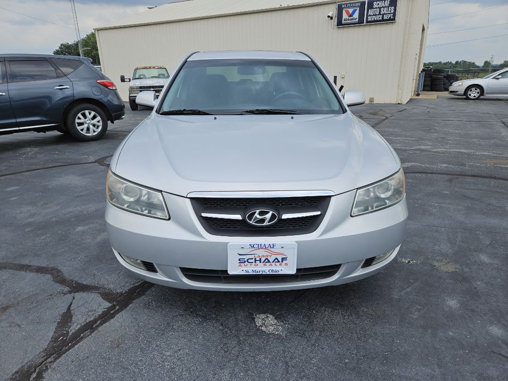 2007 Hyundai Sonata Image 2