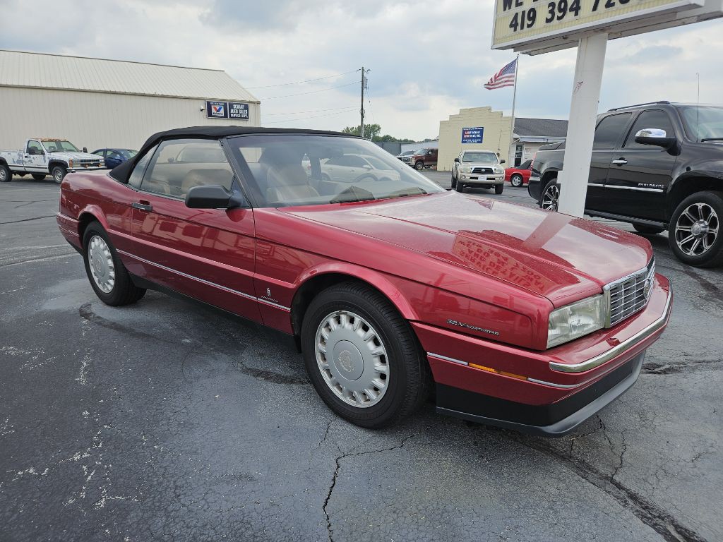 1993 Cadillac Allante Image 3