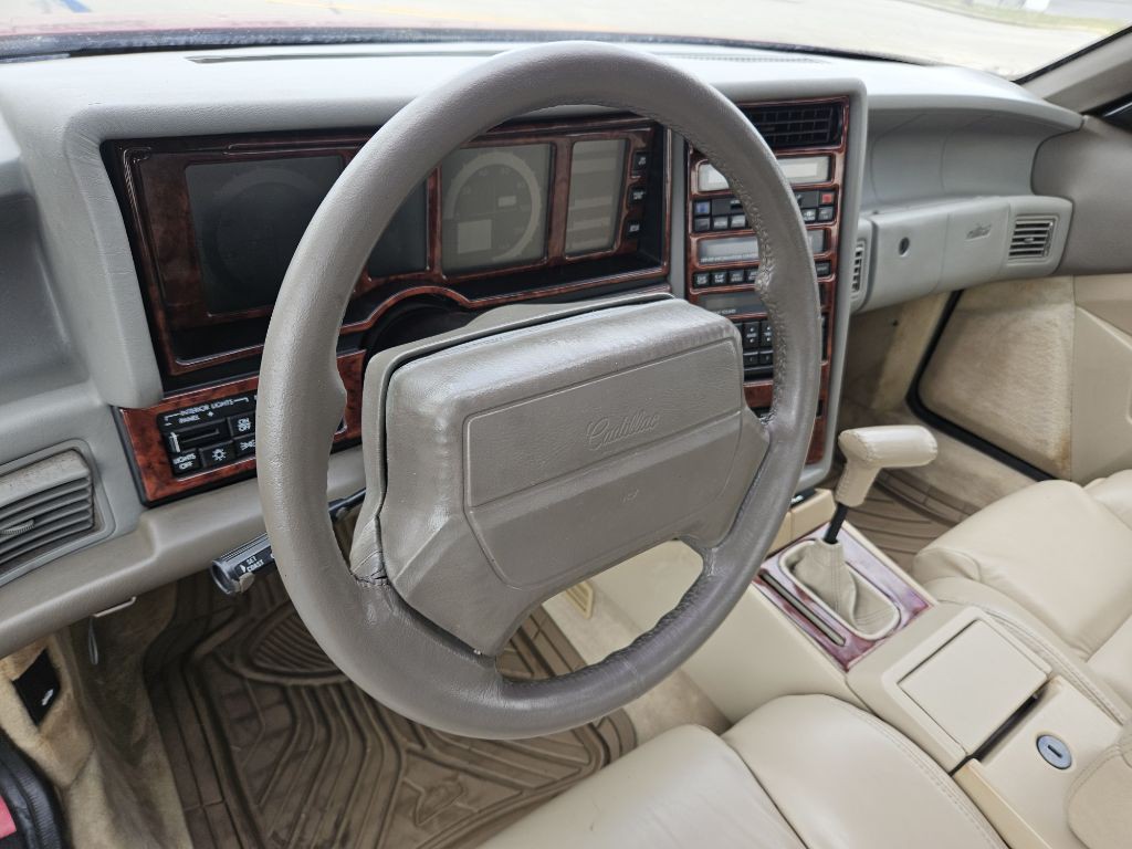 1993 Cadillac Allante Image 10