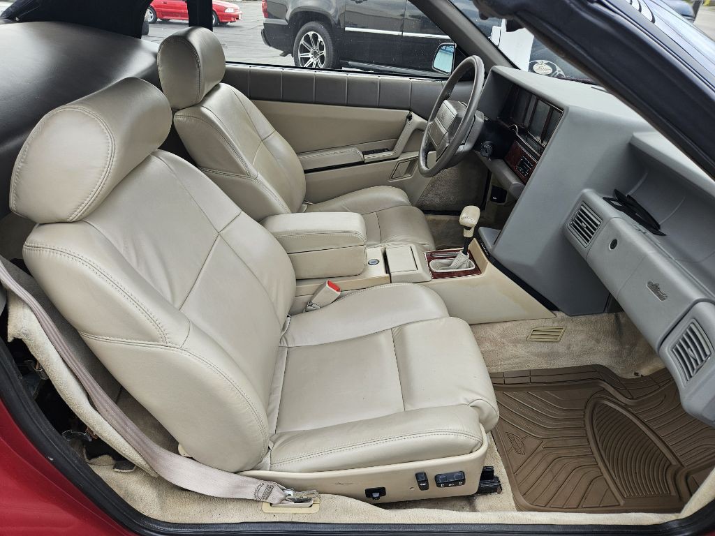 1993 Cadillac Allante Image 12