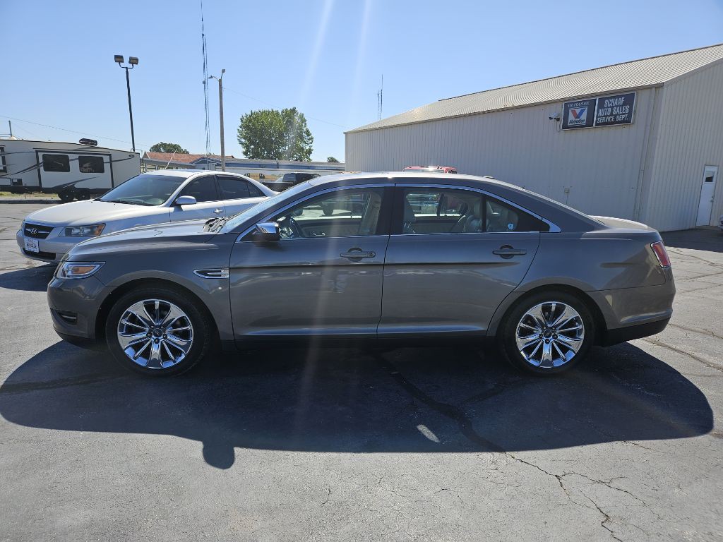 2012 Ford Taurus Image 8