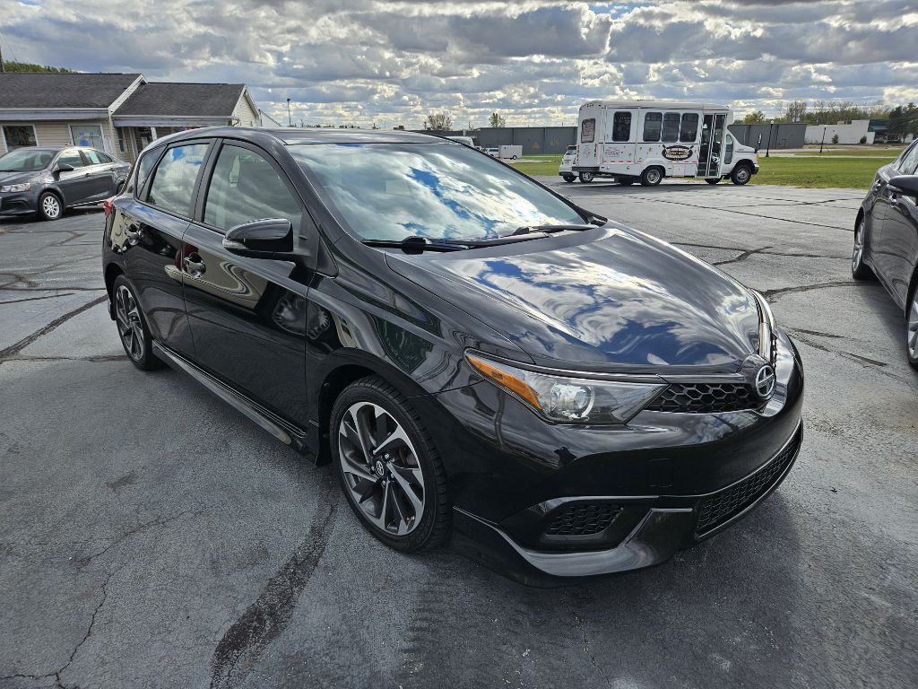 2016 Toyota Corolla Image 3