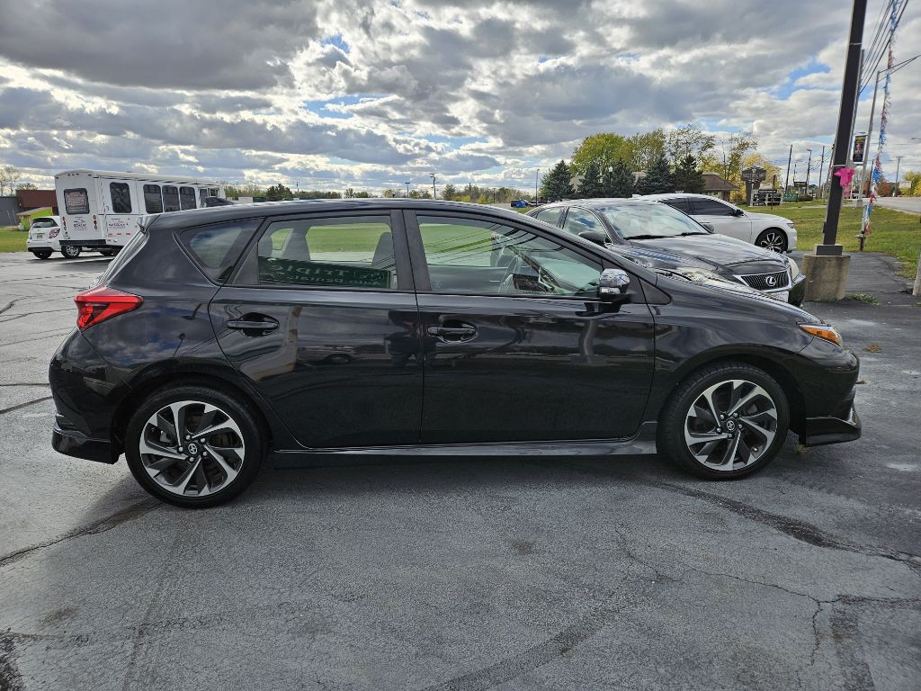 2016 Toyota Corolla Image 4