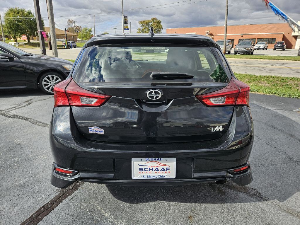 2016 Toyota Corolla Image 6