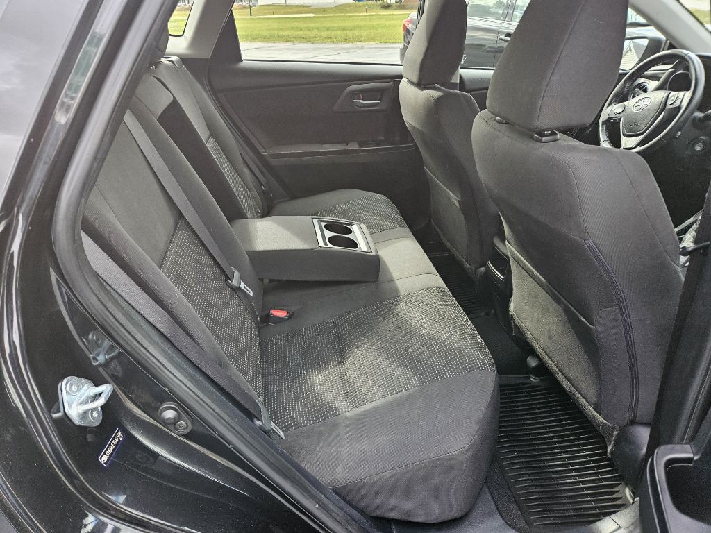 2016 Toyota Corolla Image 14