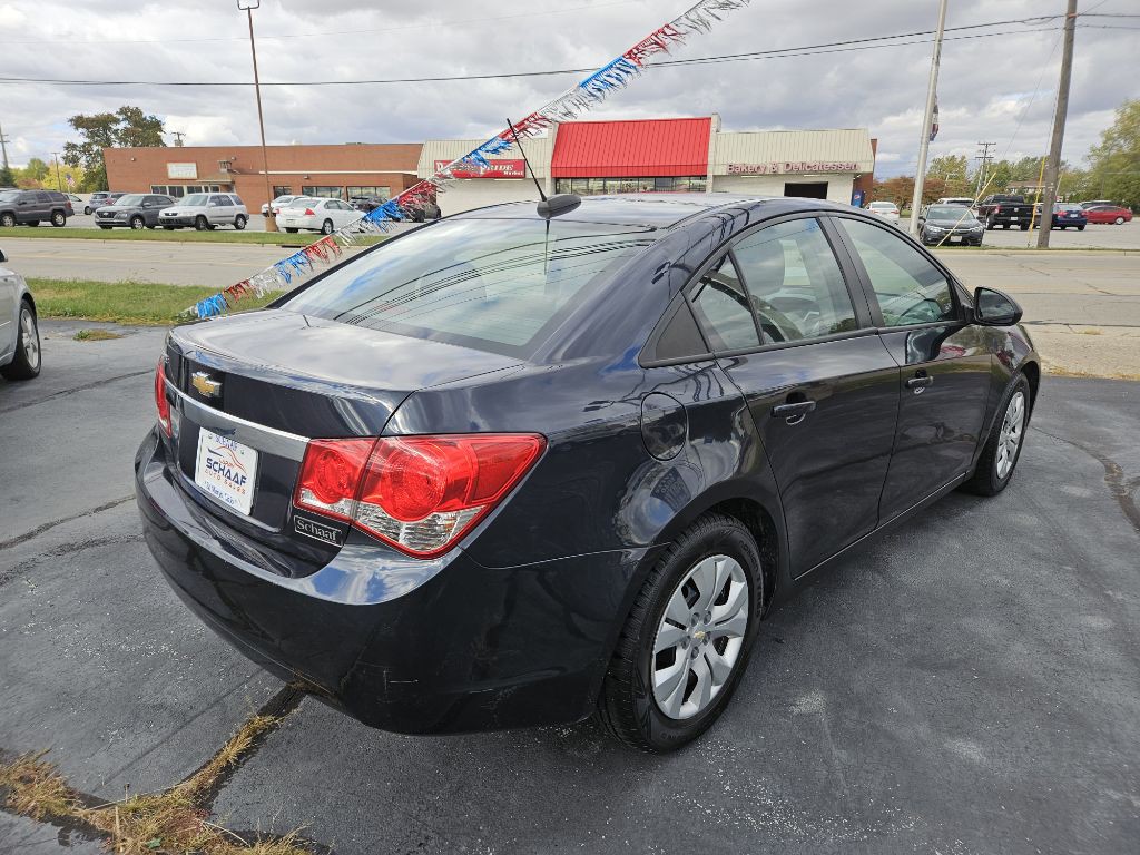2015 Chevrolet Cruze Image 5