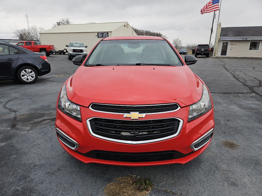 2016 Chevrolet Cruze Image 2