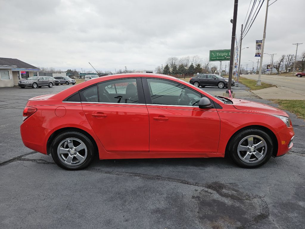 2016 Chevrolet Cruze Image 4