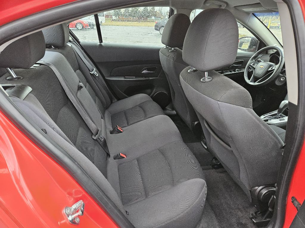 2016 Chevrolet Cruze Image 12