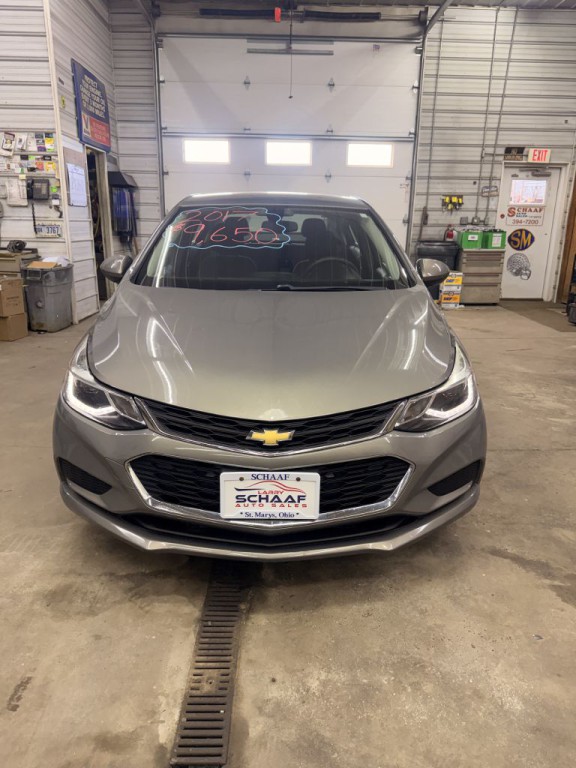2017 Chevrolet Cruze Image 1