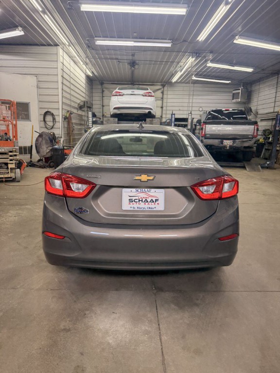2017 Chevrolet Cruze Image 4