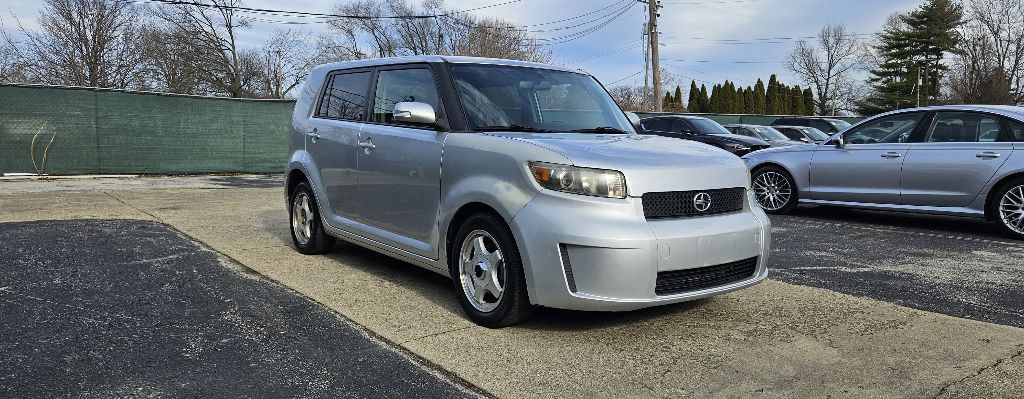 2010 Scion xB Image 2