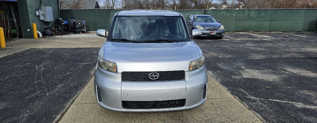 2010 Scion xB Image 3