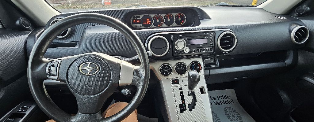 2010 Scion xB Image 16