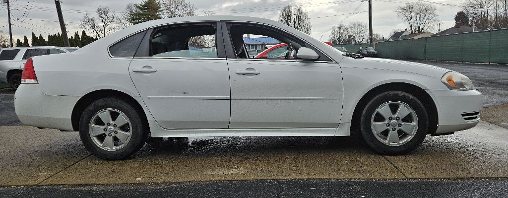 2011 Chevrolet Impala Image 1