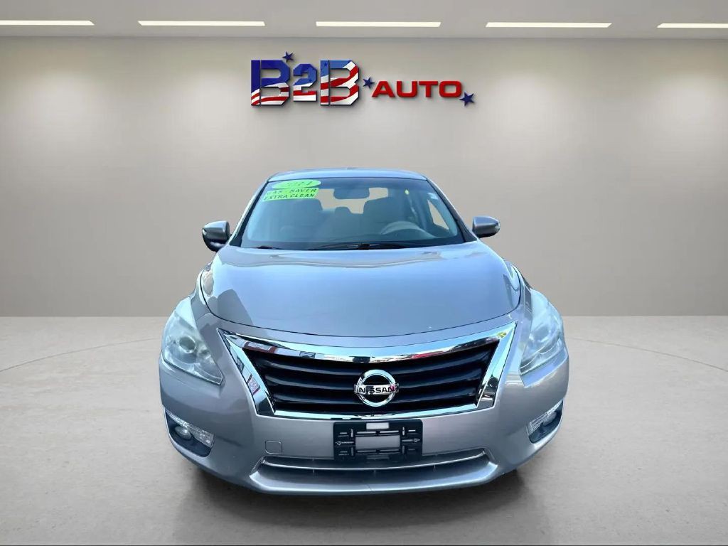 2014 Nissan Altima Image 1