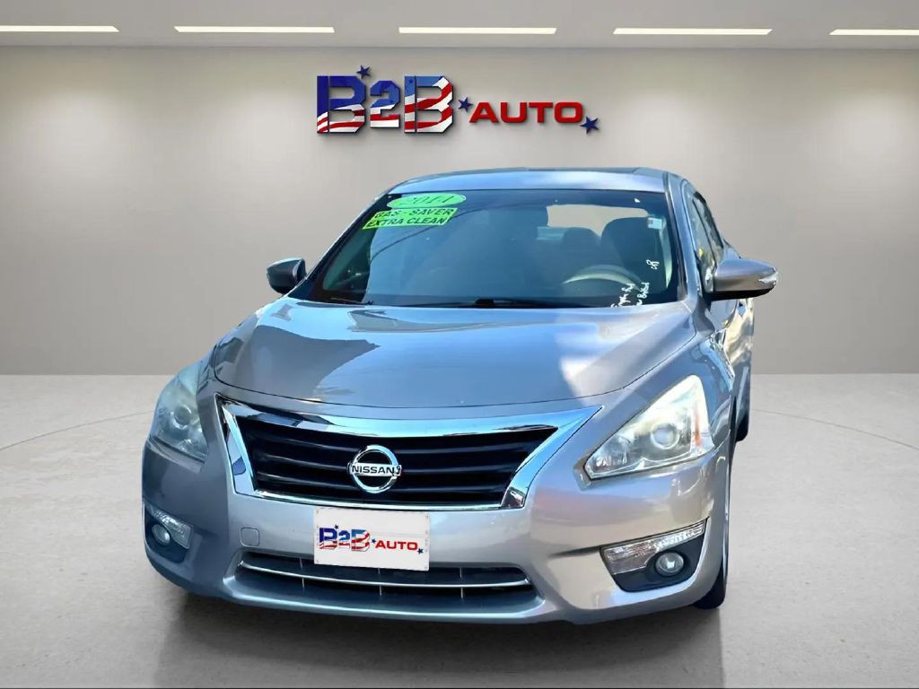 2014 Nissan Altima Image 2
