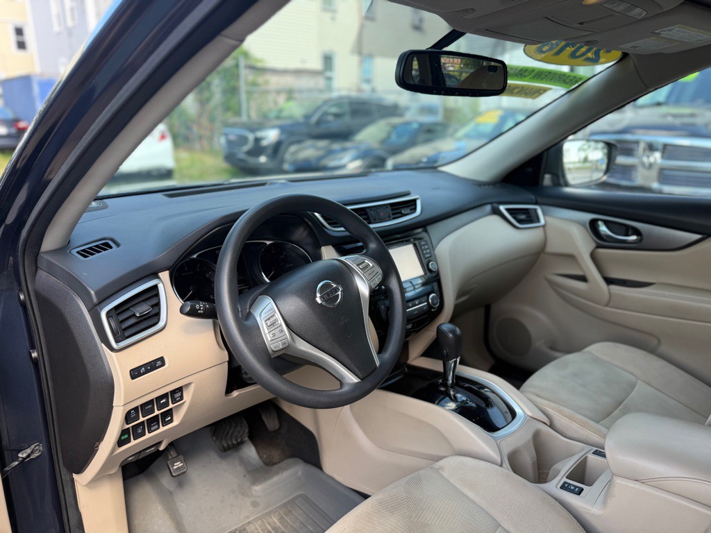 2016 Nissan Rogue Image 10