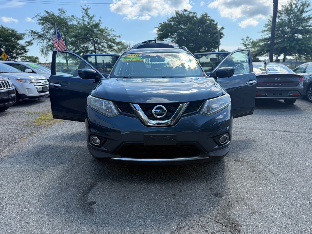 2016 Nissan Rogue Image 16