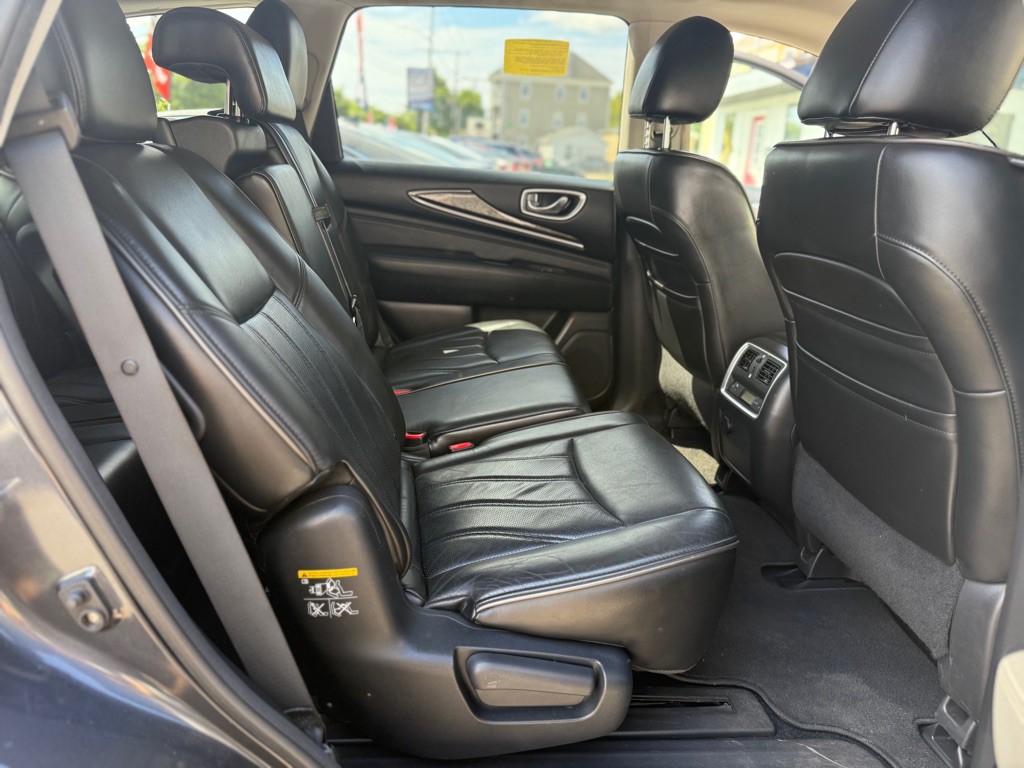 2013 INFINITI JX35 Image 9