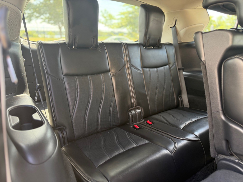 2013 INFINITI JX35 Image 12