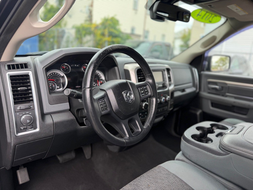 2014 RAM 1500 Image 14
