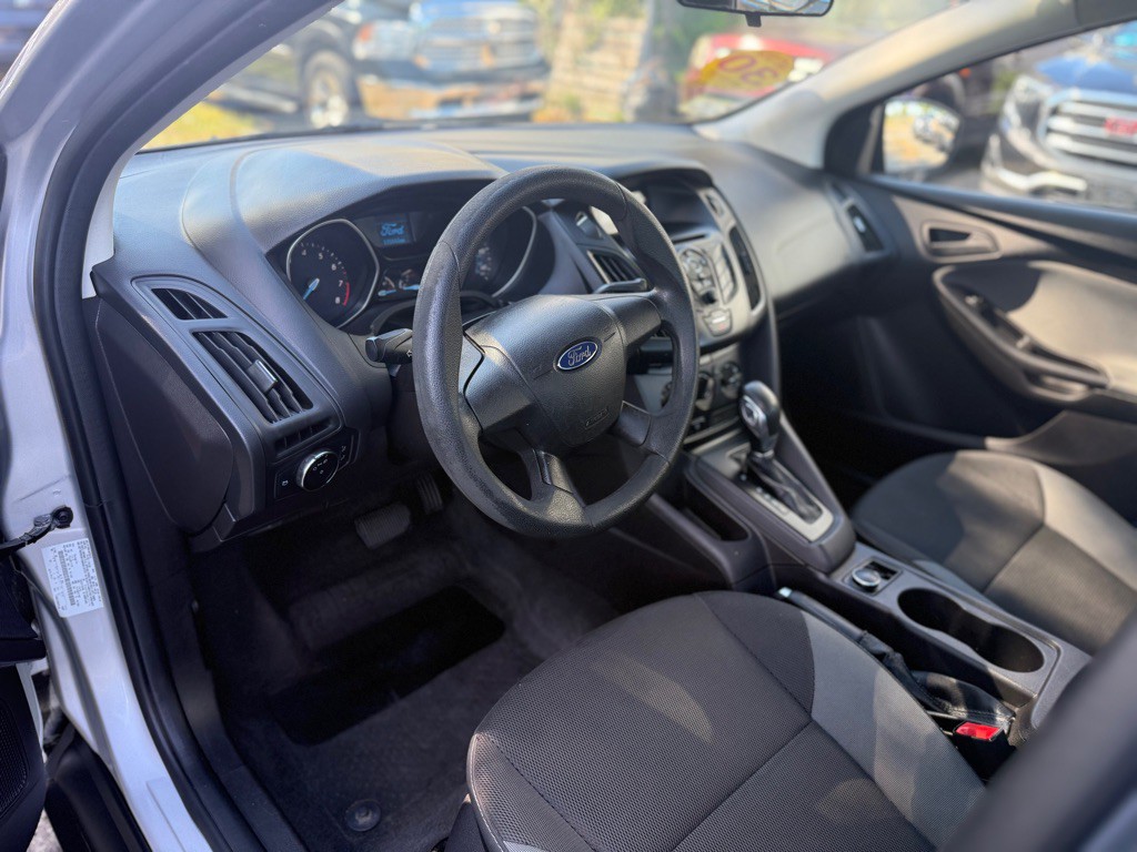 2014 Ford Focus Image 8