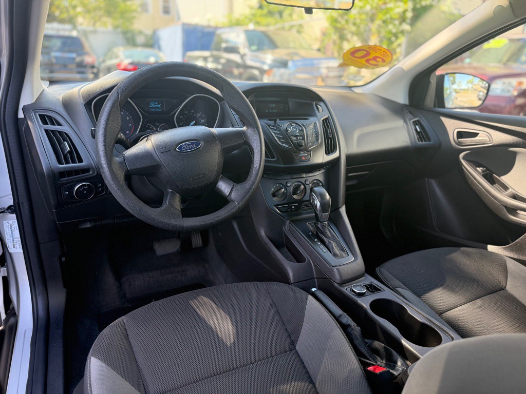2014 Ford Focus Image 11