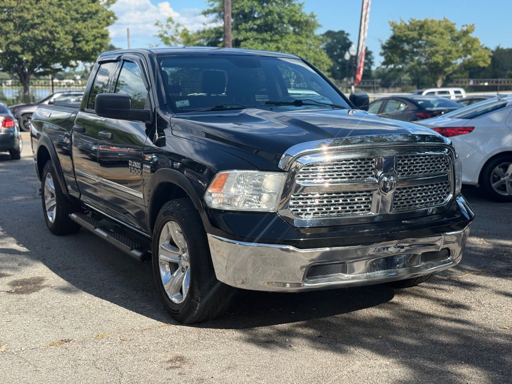 2013 RAM 1500 Image 3