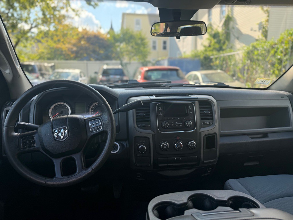 2013 RAM 1500 Image 9